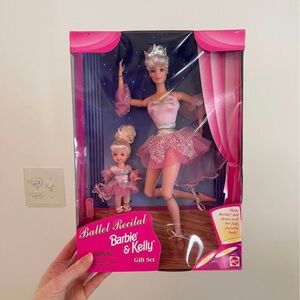 New in Box 1997 Mattel Barbie and Kelly Ballet Recital Gift Set